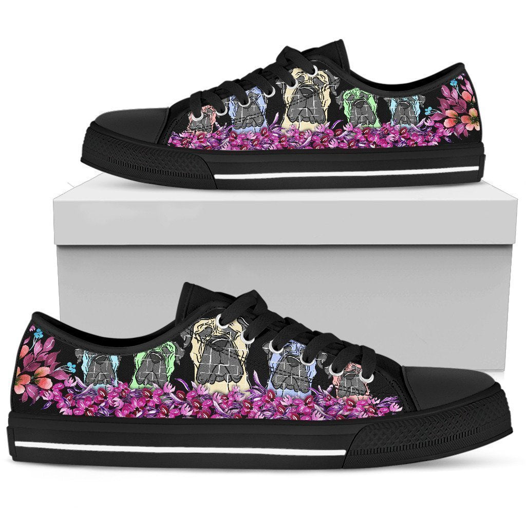 Bullmastiff Women's Low Top Shoe-6teenth Worldโข-Women's Low Top Shoe-US5.5 (EU36)-Vibe Cosyโข