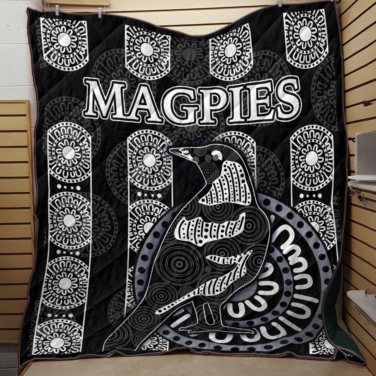 Premium Magpies Quilt