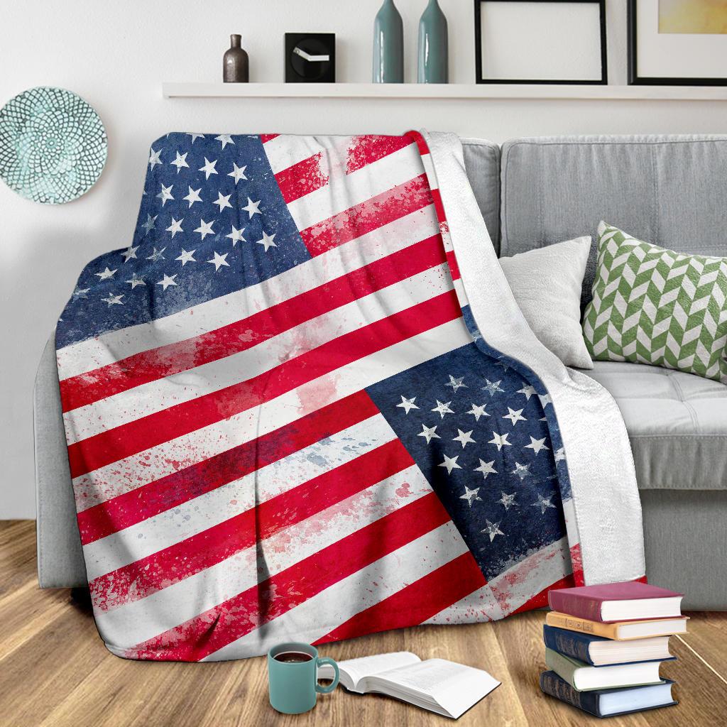 American Flag Fleece Throw Blanket-Amaze Style™-Premium BlanketAmerican Flag Fleece Throw Blanket-Youth (56 x 43 inches / 140 x 110 cm)-Vibe Cosy™